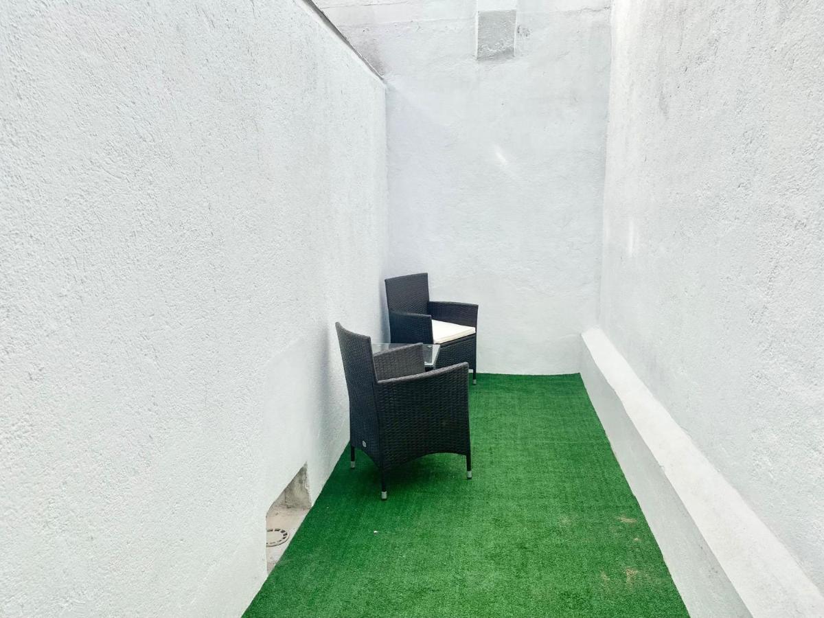 Puente Praga Aparment Apartment Madrid Ngoại thất bức ảnh
